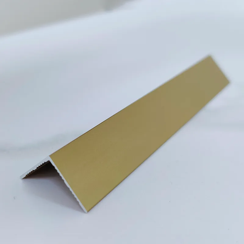 90° ညာထောင့်ဖြတ်တောက်ခြင်း။